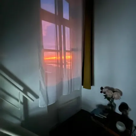 Les Yeux Dans L'ocean アパート *